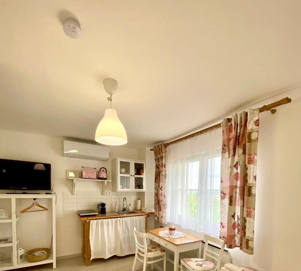 Hotel Boraszporta - Preshaz Villány Exteriér fotografie